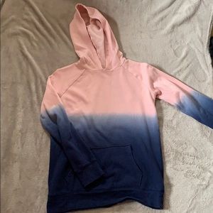 pink and navy ombré sweatshirt-💙$10